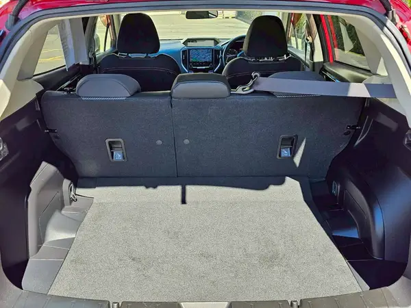 2017 Subaru XV 2.0 AWD Eye Sight Low Kms Carousel 1