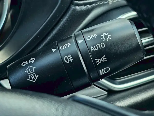 2020 Mazda CX5 2.5Litre Petrol AWD | Low Kms Carousel 1
