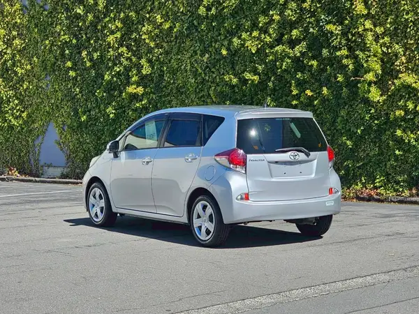 2015 Toyota Ractis 1.5 Push Button Start *Service History* Carousel 8