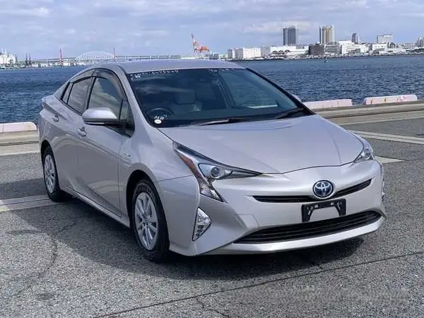 2017 Toyota Prius 1.8S Hybrid