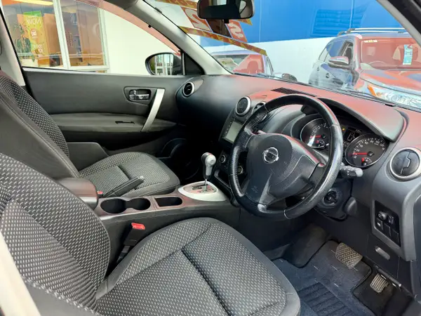 2012 Nissan Dualis Carousel 9