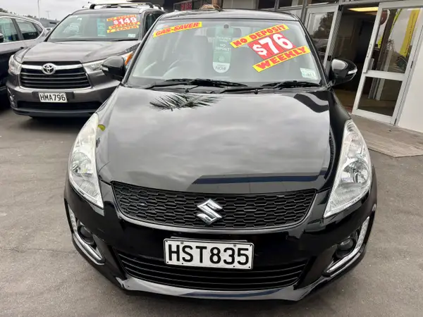 2014 Suzuki Swift Carousel 2