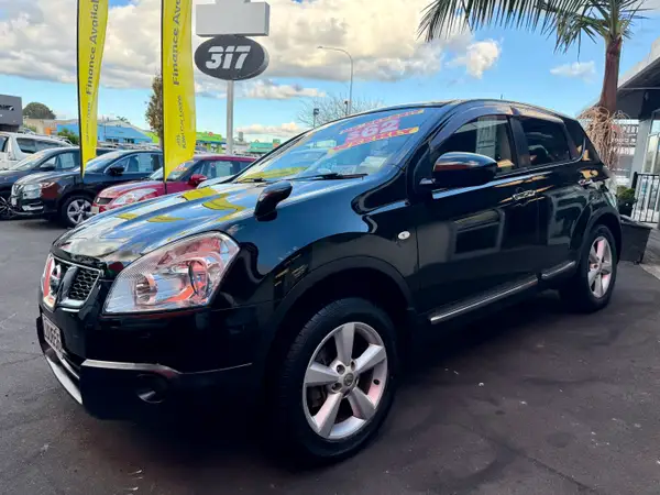 2012 Nissan Dualis Carousel 3