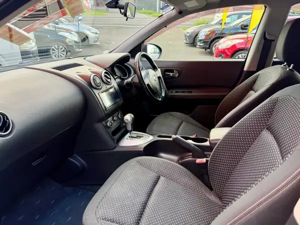 2012 Nissan Dualis Carousel 10