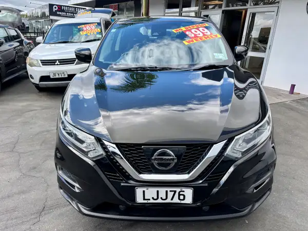 2018 Nissan Qashqai  Carousel 3