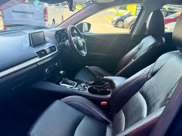 2014 Mazda 3 2.0 S Carousel 10