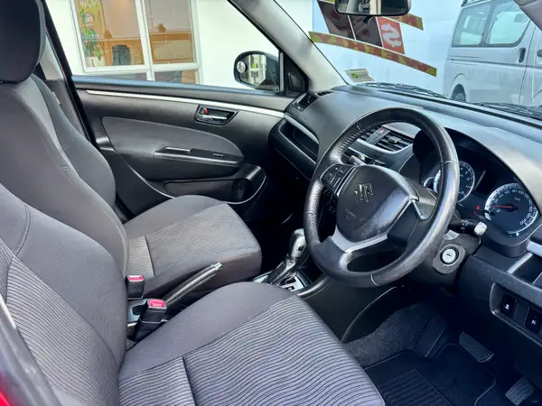 2012 Suzuki Swift LTDA Carousel 9