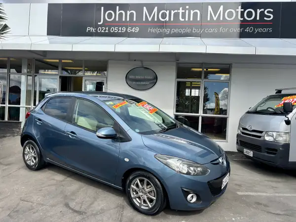 2013 Mazda Demio