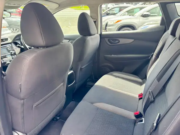 2018 Nissan Qashqai  Carousel 12