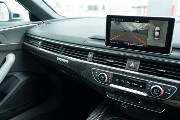2019 Audi S4 FACELIFT 3.0TFSI QUATTRO GRADE 4.5 Carousel 17