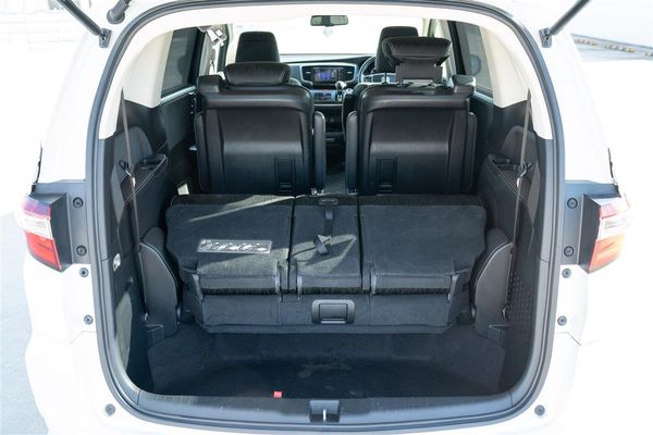 2013 Honda Odyssey ABSOLUTE 2.4L TOP SPEC 360 CAMERA Carousel 7