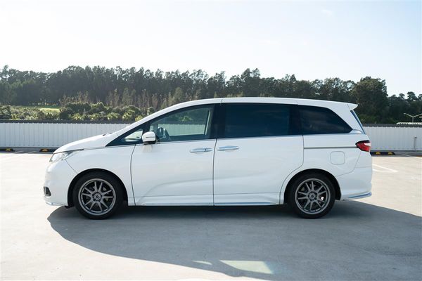 2013 Honda Odyssey ABSOLUTE 2.4L TOP SPEC 360 CAMERA Carousel 9