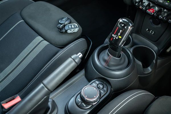 2018 MINI Cooper JOHN WORKS LCI Carousel 37