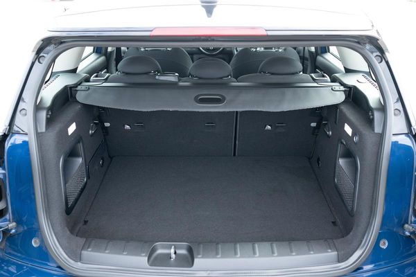 2016 MINI Clubman COOPER S 2.0T NEW TYRES Carousel 10