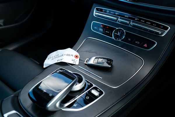 2017 Mercedes-Benz E 200 E200 COUPE AMG PACK Carousel 18