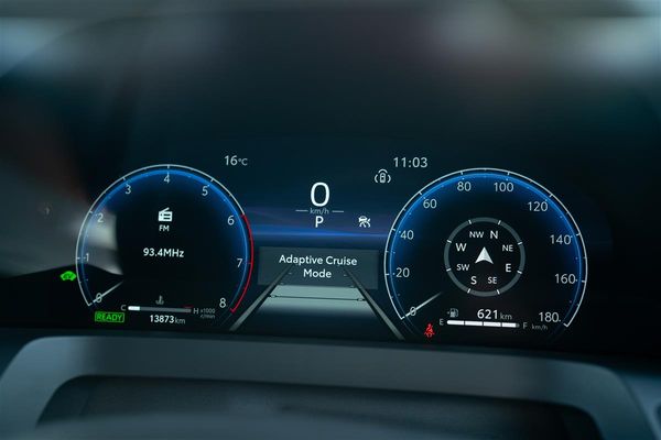 2025 Toyota Alphard HYBRID Z PREIMUM EXECUTIVE Carousel 19