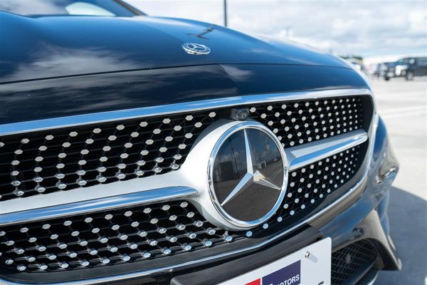 2017 Mercedes-Benz E 200 E200 COUPE AMG PACK Carousel 5