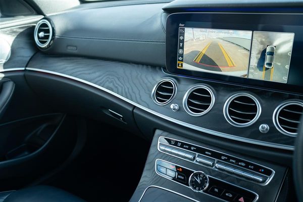 2019 Mercedes-Benz E 300 E300 AMG SPORT PACK GRADE 4.5 Carousel 19