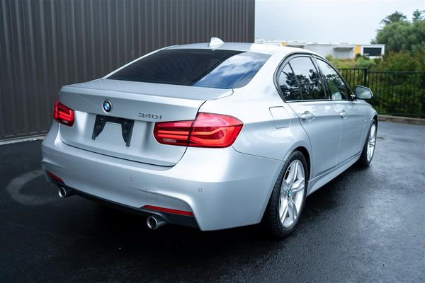 2016 BMW 340i LCI F30 M-SPORT B58 STOCK Carousel 27