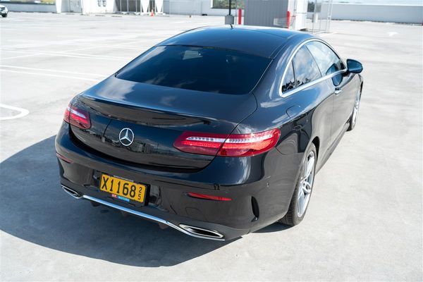 2017 Mercedes-Benz E 200 E200 COUPE AMG PACK Carousel 7