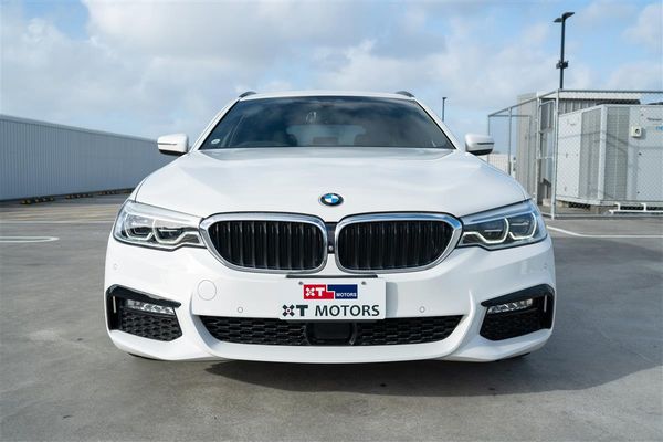 2017 BMW 540i B58 X-DRIVE TOURING M-SPORT Carousel 3