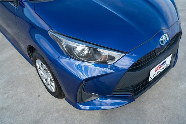 2020 Toyota Yaris 1.5X HYBRID NEW SHAPE BLUETOOTH Carousel 4