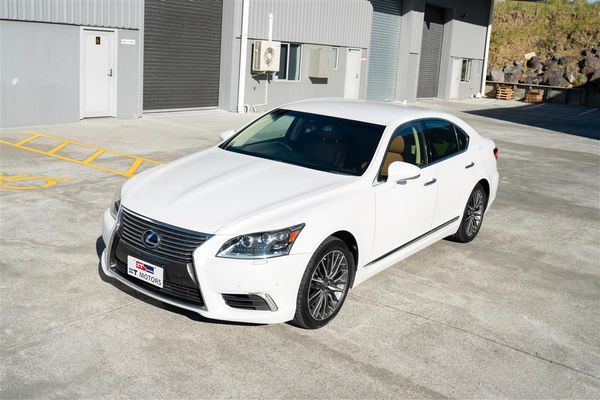 2013 Lexus LS 600 LS600h 5.0L V8 VERSION C Carousel 11