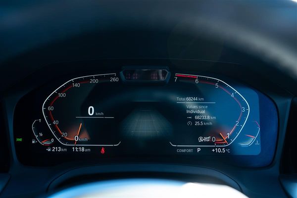 2019 BMW 320i MOTORSPORT M-SPORT GRADE 4.5 Carousel 18