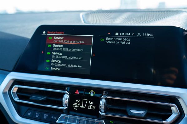 2019 BMW 320i MOTORSPORT M-SPORT GRADE 4.5 Carousel 19