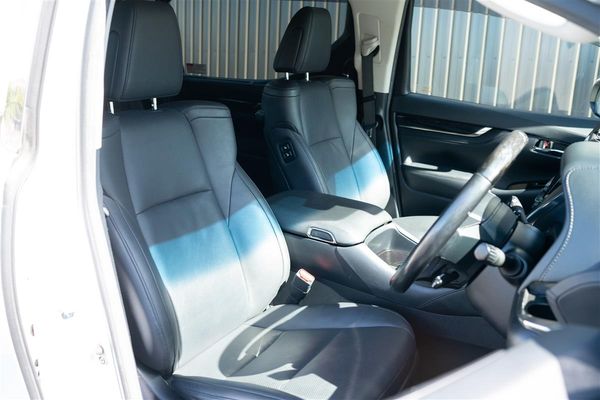 2020 Toyota Alphard 3.5L V6 SC FACELIFT PILOT SEATS Carousel 13