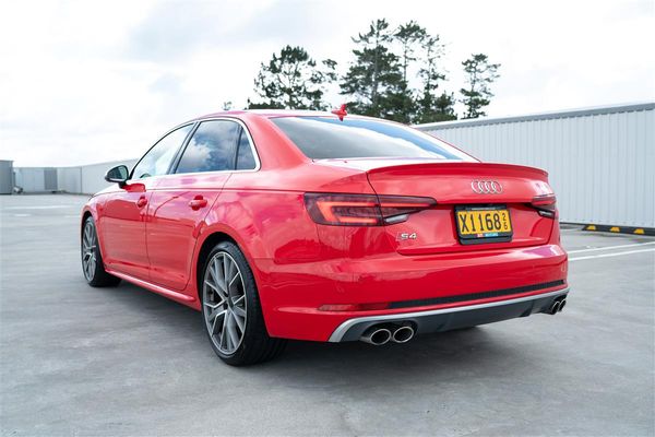 2019 Audi S4 FACELIFT 3.0TFSI QUATTRO GRADE 4.5 Carousel 9