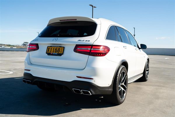 2019 Mercedes-Benz GLC 63 GLC63 AMG V8 BITURBO 4MATIC Carousel 5