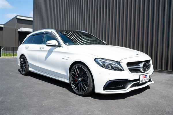 2017 Mercedes-Benz C 63 S C63S AMG ESTATE IMMACULATE Carousel 1