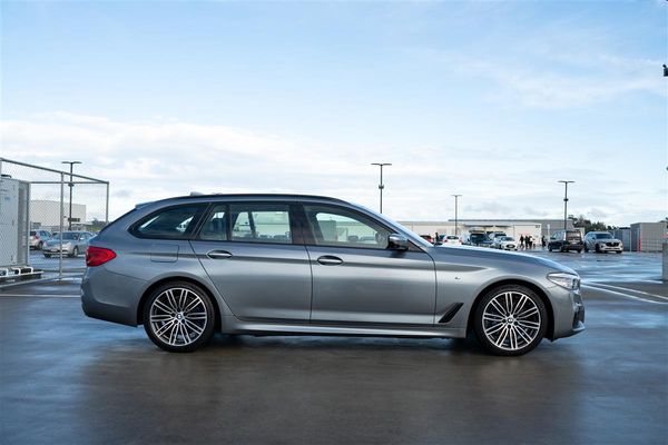 2017 BMW 530i M-SPORT TOURING B48 WAGON