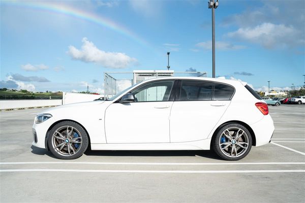 2017 BMW M140i M SPORT GRADE 4.5 Carousel 12