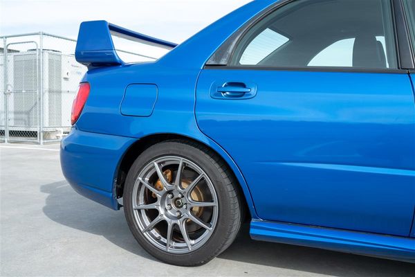 2004 Subaru Impreza WRX STI VERSION 8 STOCK Carousel 7
