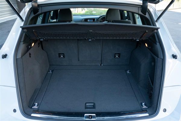 2016 Audi Q5 2.0T QUATTRO SLINE COMPETITION Carousel 10
