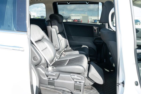 2013 Honda Odyssey ABSOLUTE 2.4L TOP SPEC 360 CAMERA Carousel 16