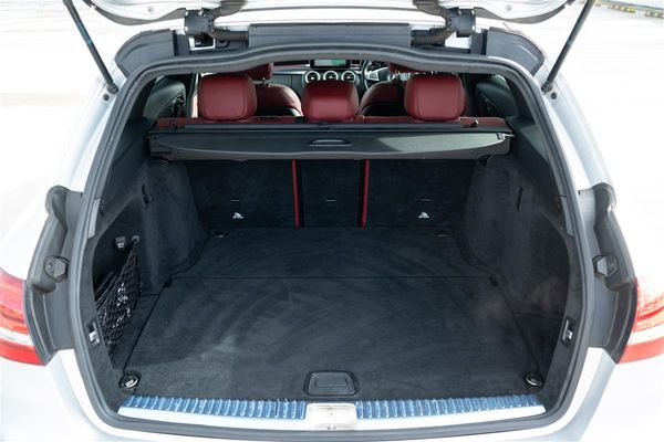 2015 Mercedes-Benz C 200 C200 SPORT ESTATE WAGON IMMACULATE Carousel 8