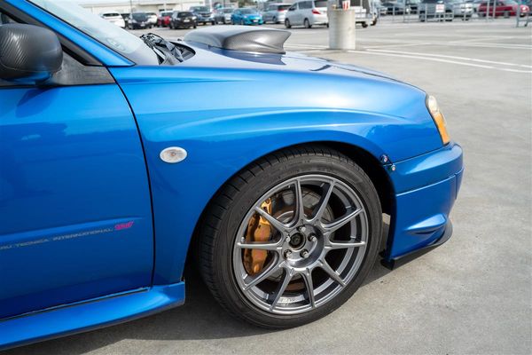 2004 Subaru Impreza WRX STI VERSION 8 STOCK Carousel 5