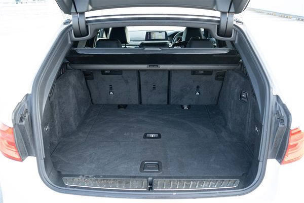 2017 BMW 540i B58 X-DRIVE TOURING M-SPORT Carousel 8