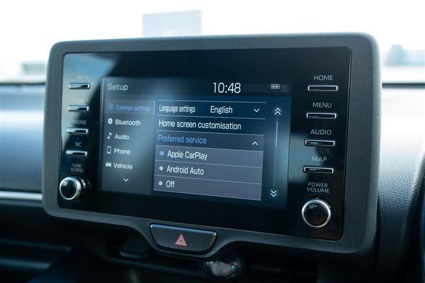 2020 Toyota Yaris 1.5X HYBRID NEW SHAPE BLUETOOTH Carousel 19