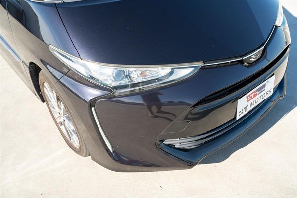 2017 Toyota Estima AERAS PREMIUM EDITION FACELIFT Carousel 4
