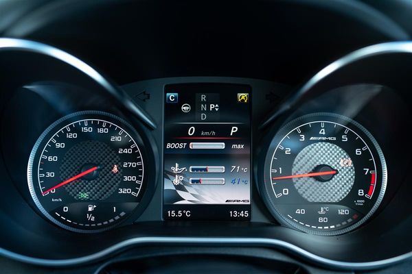 2016 Mercedes-Benz C 63 C63 AMG 4.0 V8 Immaculate Carousel 17