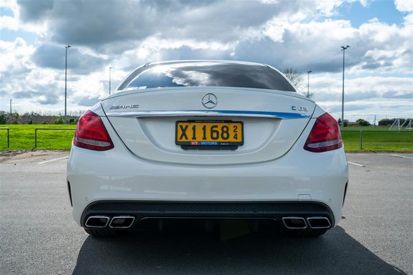 2016 Mercedes-Benz C 63 C63 AMG 4.0 V8 Immaculate Carousel 6