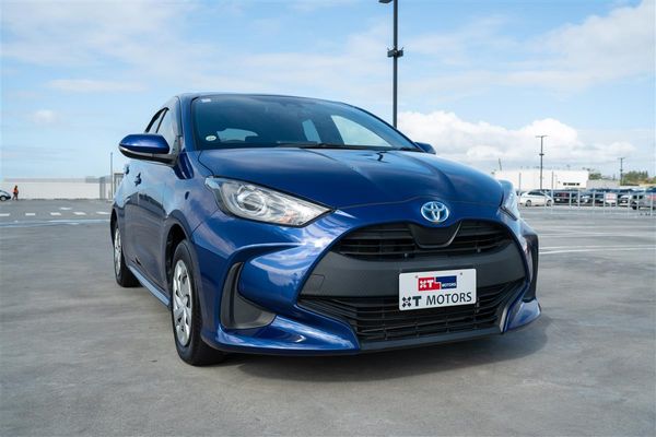 2020 Toyota Yaris 1.5X HYBRID NEW SHAPE BLUETOOTH Carousel 2