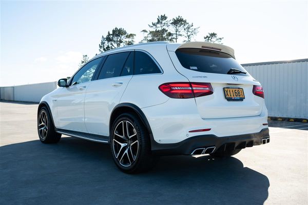 2019 Mercedes-Benz GLC 63 GLC63 AMG V8 BITURBO 4MATIC Carousel 8