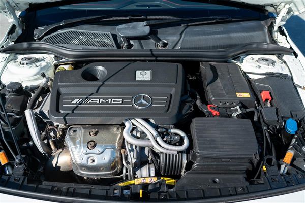 2014 Mercedes-Benz GLA 45 AMG EDITION ONE FACTORY KIT Carousel 19