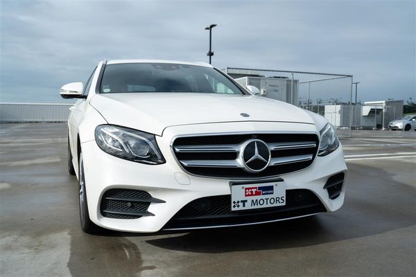 2018 Mercedes-Benz E 200 SPORT AVANTGARDE ESTATE WAGON Carousel 2