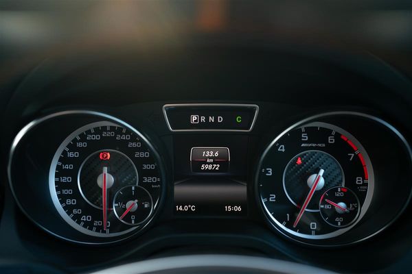 2015 Mercedes-Benz CLA 45 AMG ORANGE ART EDTION Carousel 19
